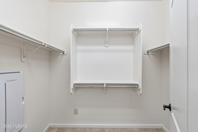 1717 E Sage Thrasher Drive, Green Valley, AZ 85614