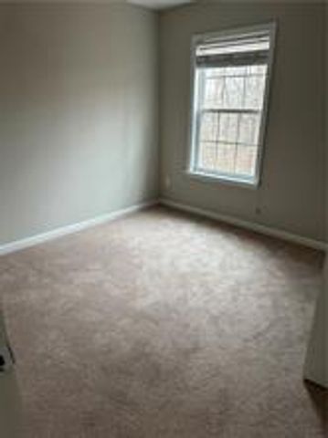 520 Hammersmith Drive, Suwanee, GA 30024