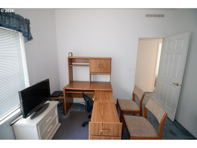 613 GLENBROOK Cir, Florence, OR 97439