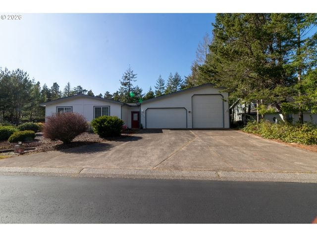 613 GLENBROOK Cir, Florence, OR 97439