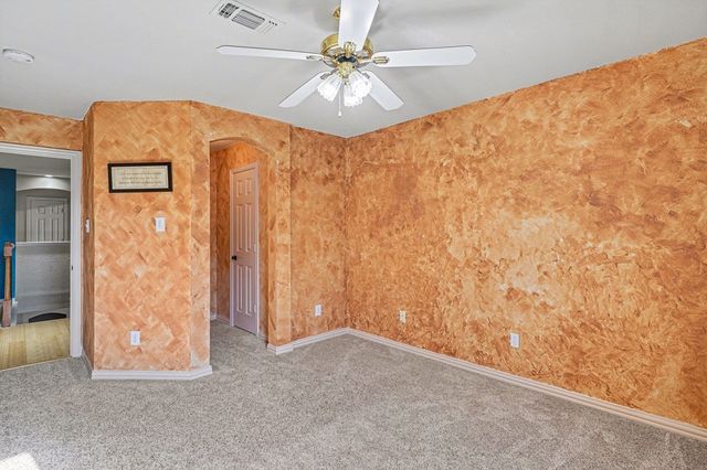 6707 Canyon Crest Drive, Fort Worth, TX 76132