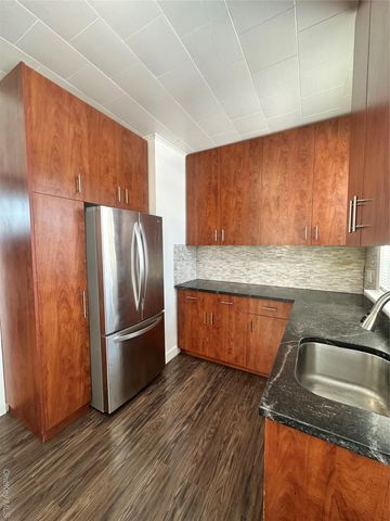 6034 56th Road 2, Maspeth, NY 11378