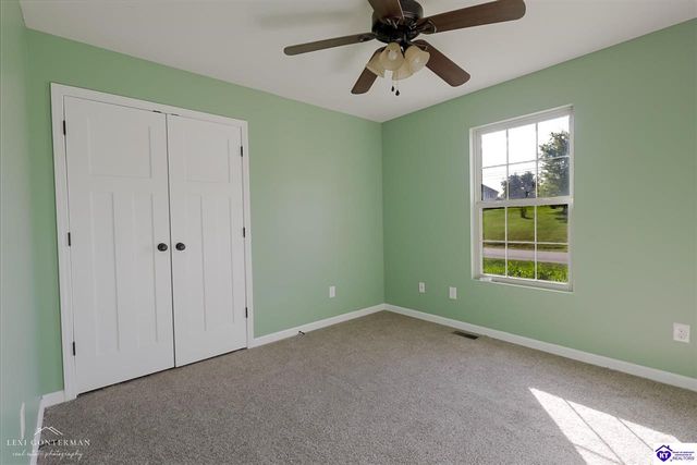 176 Graceland Trail, Elizabethtown, KY 42701