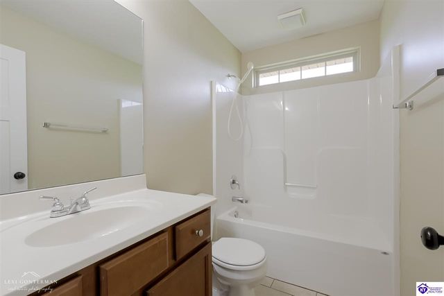 176 Graceland Trail, Elizabethtown, KY 42701