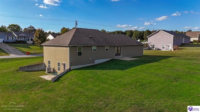 176 Graceland Trail, Elizabethtown, KY 42701