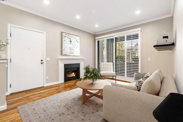 3443 Pepperwood Ter 102, Fremont, CA 94536