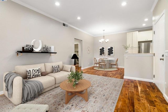 3443 Pepperwood Ter 102, Fremont, CA 94536