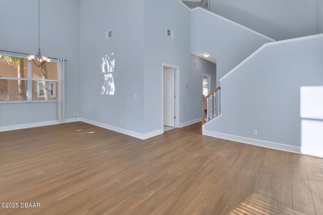 214 Woodhouse Lane, Deland, FL 32724