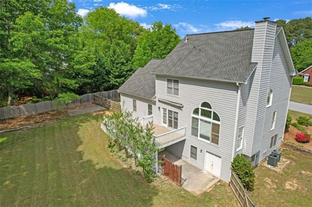 1665 Little Lisa Lane, Snellville, GA 30078