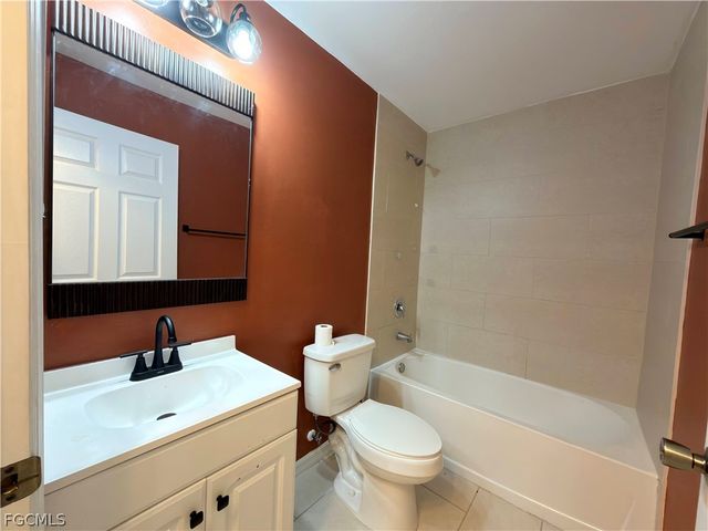 4126 Skyline BLVD, Cape Coral, FL 33914