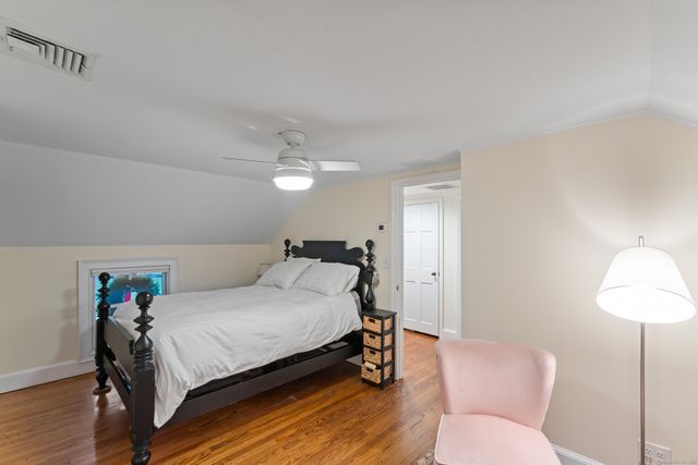 37 Driftway Road, Danbury, CT 06811