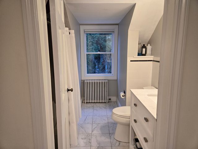 37 Driftway Road, Danbury, CT 06811