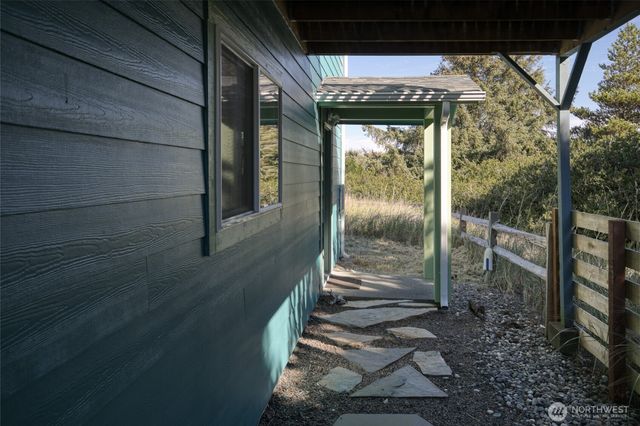 732 Alcade Court SW, Ocean Shores, WA 98569