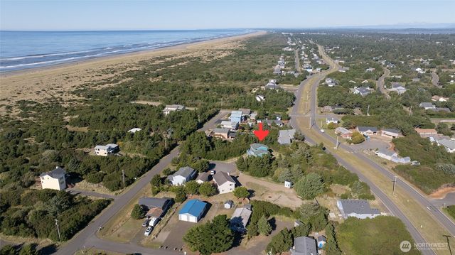 732 Alcade Court SW, Ocean Shores, WA 98569