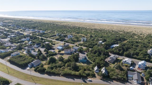 732 Alcade Court SW, Ocean Shores, WA 98569