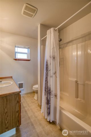 732 Alcade Court SW, Ocean Shores, WA 98569