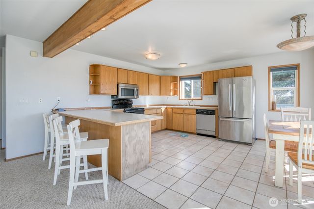 732 Alcade Court SW, Ocean Shores, WA 98569