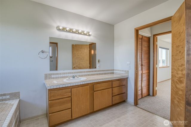 732 Alcade Court SW, Ocean Shores, WA 98569