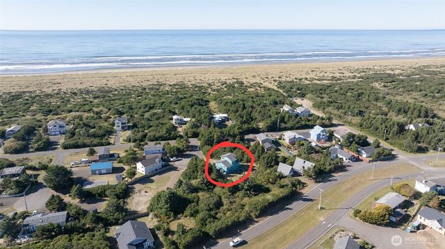 732 Alcade Court SW, Ocean Shores, WA 98569