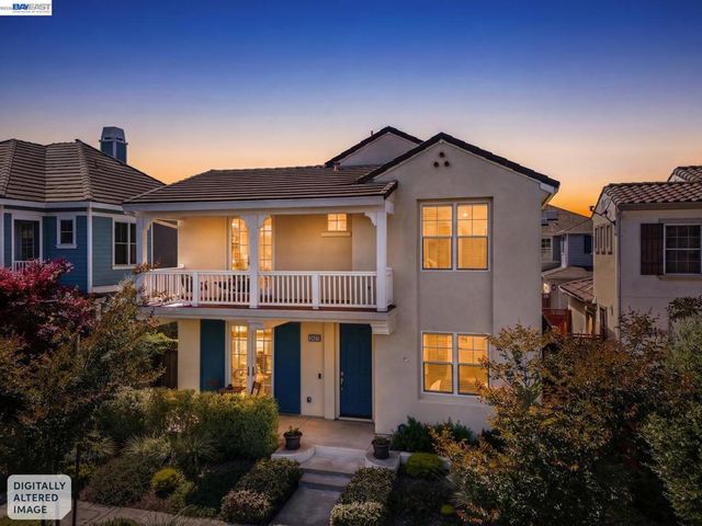 2421 Haile St, Alameda, CA 94501