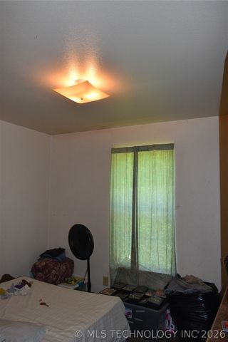 708 W Sterret Street, Hugo, OK 74743