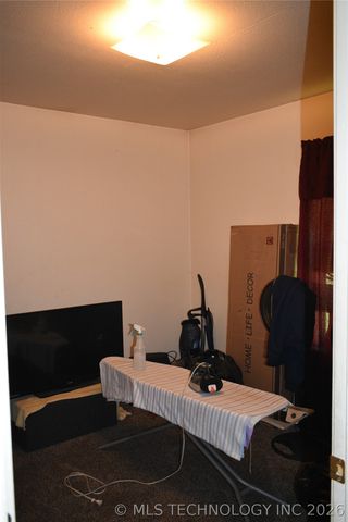 708 W Sterret Street, Hugo, OK 74743