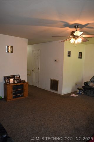 708 W Sterret Street, Hugo, OK 74743