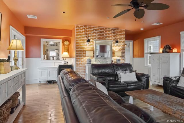 195 Pressler Road, Wallkill, NY 12589