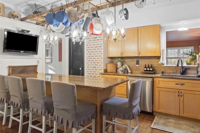 195 Pressler Road, Wallkill, NY 12589