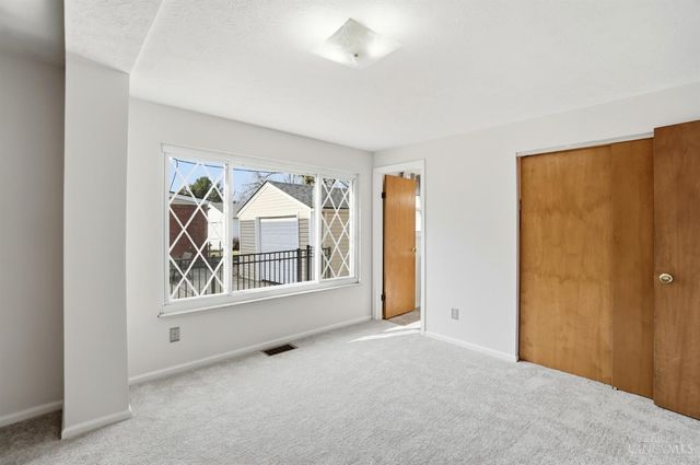 4152 Larchview Drive, Sycamore Twp, OH 45236