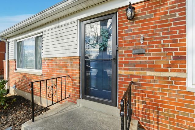 4152 Larchview Drive, Sycamore Twp, OH 45236