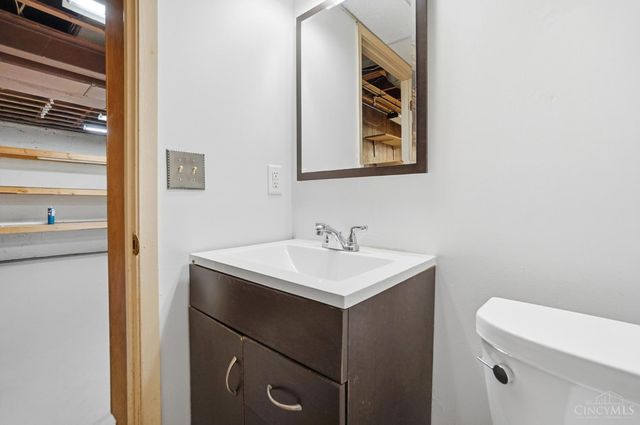 4152 Larchview Drive, Sycamore Twp, OH 45236