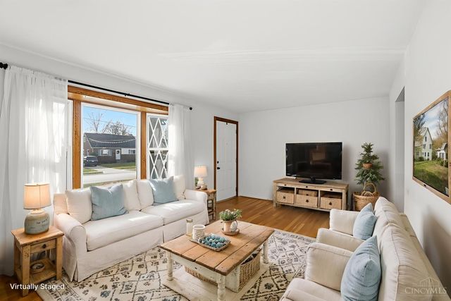 4152 Larchview Drive, Sycamore Twp, OH 45236