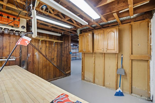 4152 Larchview Drive, Sycamore Twp, OH 45236