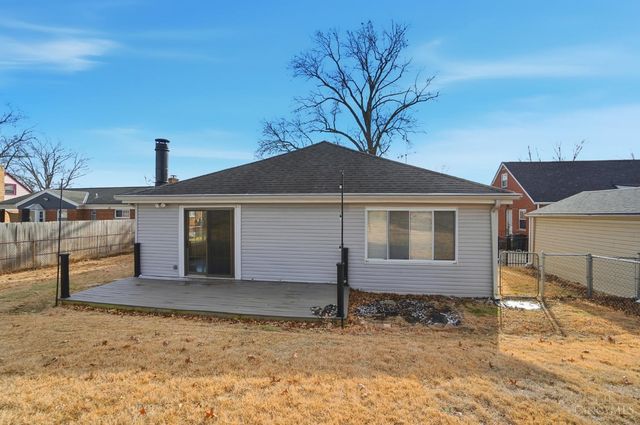 4152 Larchview Drive, Sycamore Twp, OH 45236