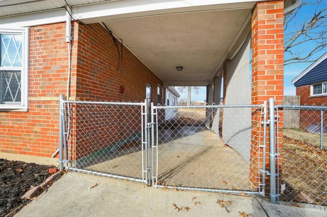 4152 Larchview Drive, Sycamore Twp, OH 45236