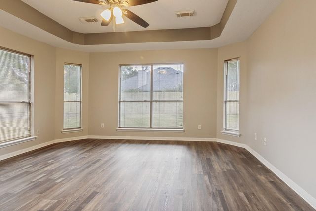 13327 White Oak Landing Boulevard, Houston, TX 77065