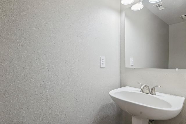 13327 White Oak Landing Boulevard, Houston, TX 77065
