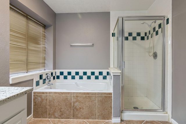 13327 White Oak Landing Boulevard, Houston, TX 77065
