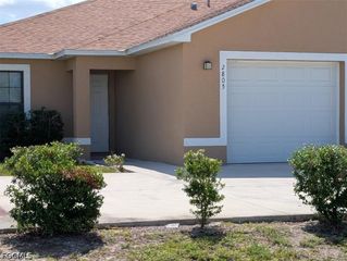 2805 SW 8th PL 2807, Cape Coral, FL 33914