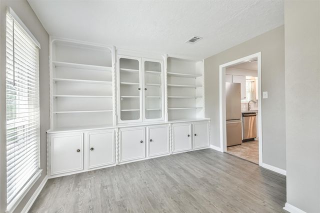 24610 Moorgate Lane, Houston, TX 77336