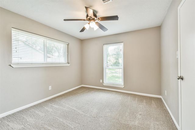 24610 Moorgate Lane, Houston, TX 77336