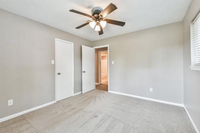 24610 Moorgate Lane, Houston, TX 77336