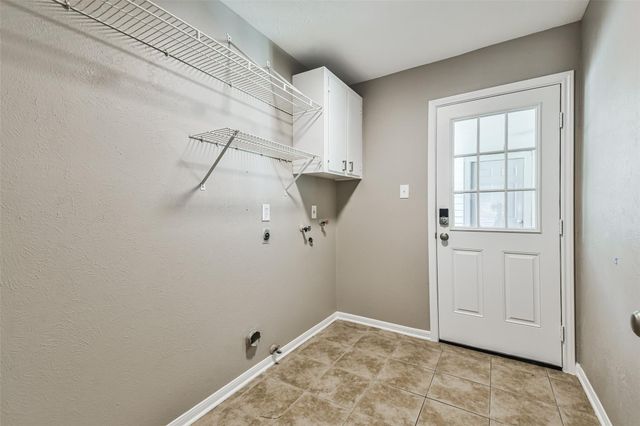 24610 Moorgate Lane, Houston, TX 77336