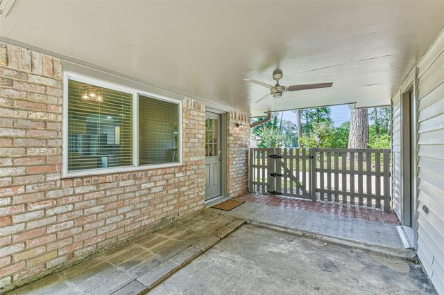 24610 Moorgate Lane, Houston, TX 77336