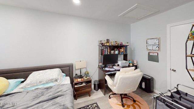 3075 Kelp Lane, Oxnard, CA 93035