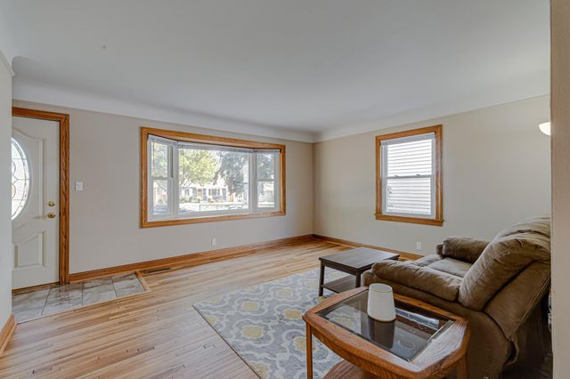 6326 Humboldt Avenue S, Richfield, MN 55423