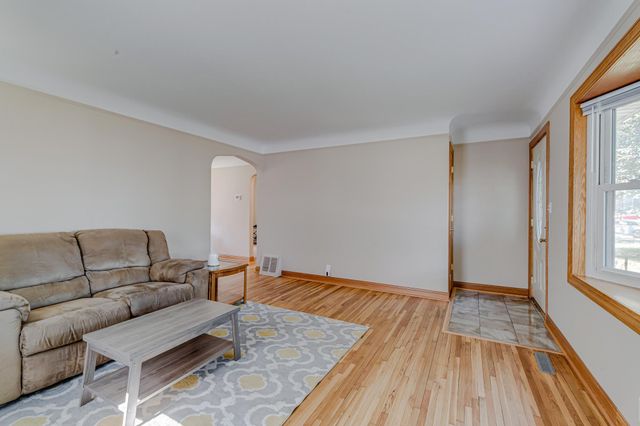 6326 Humboldt Avenue S, Richfield, MN 55423