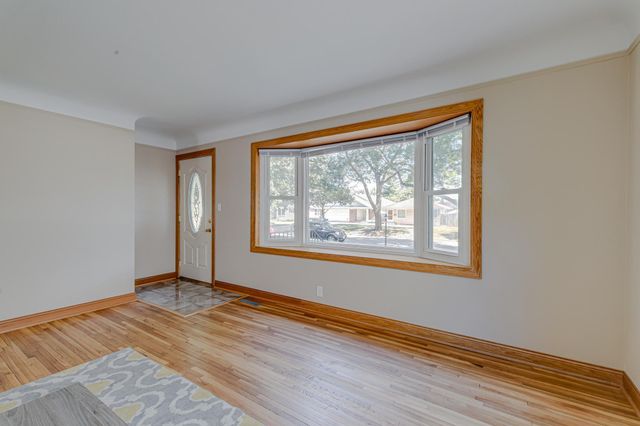 6326 Humboldt Avenue S, Richfield, MN 55423