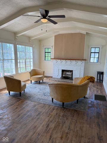 734 W 5th Street, Seymour, IN 47274